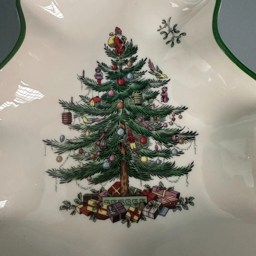 Spode Christmas Tree 9 Inch Tree Shaped Candy Dish S3324-A14 Green Trim Ceramic